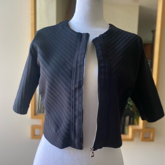 ZARA W&B Black Short Cropped Bolero size L - Picture 1 of 12